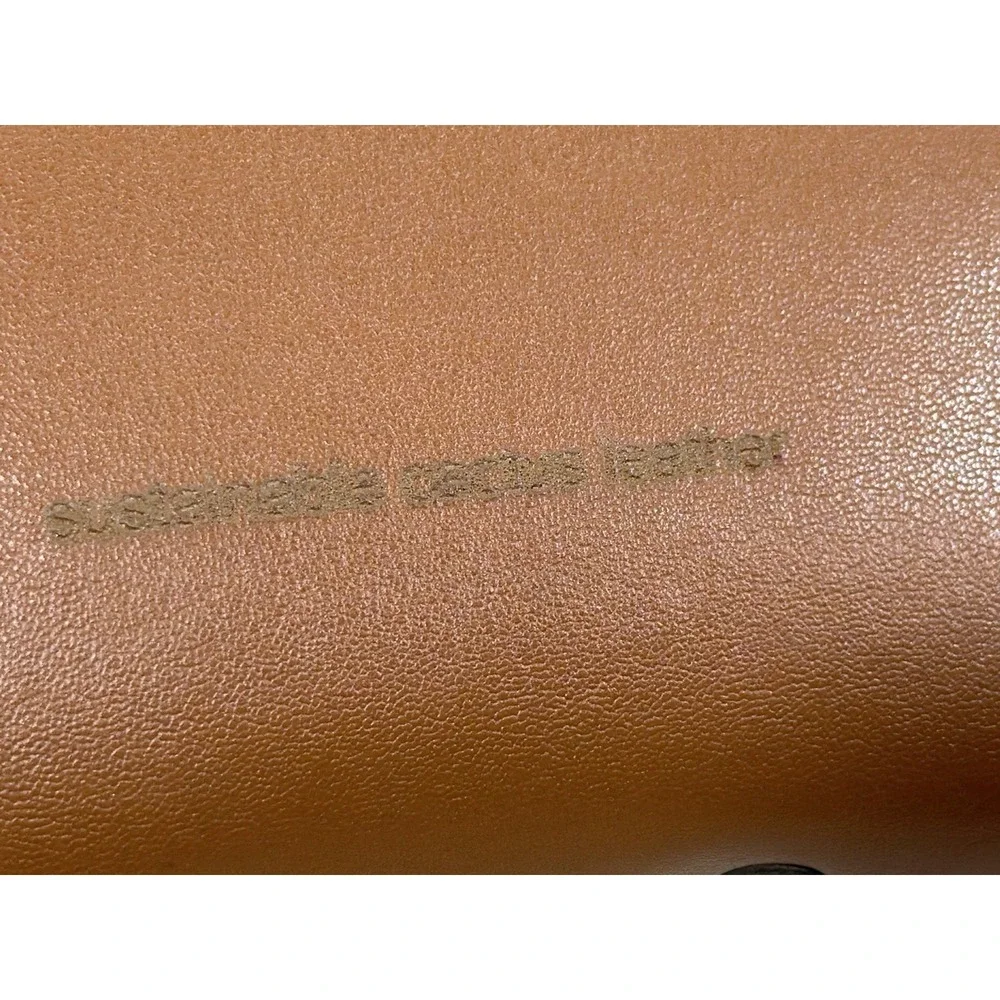 BAUD Cactus Leather Eyeglass Case Brown Sustainable Minimalist‎ Travel Style